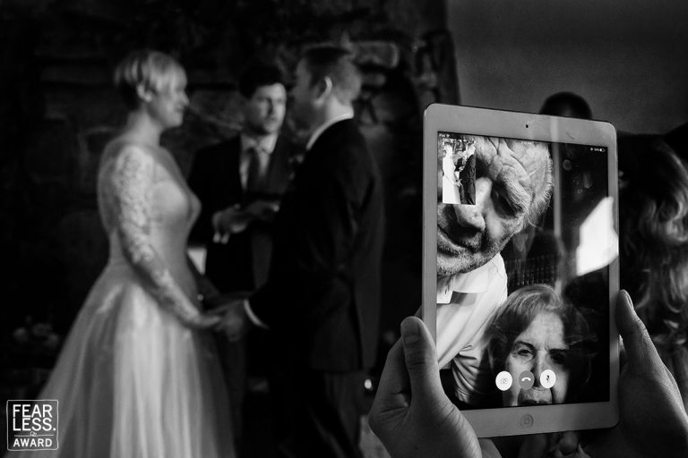 30 свадебных фотографий со своей историей, от которых у тебя побегут мурашки